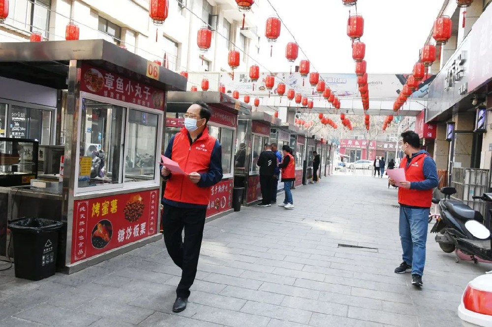 【精神文明建設】“小餐桌”帶動“大文明”│鄭投產(chǎn)業(yè)園公司開展文明餐桌宣傳志愿服務活動